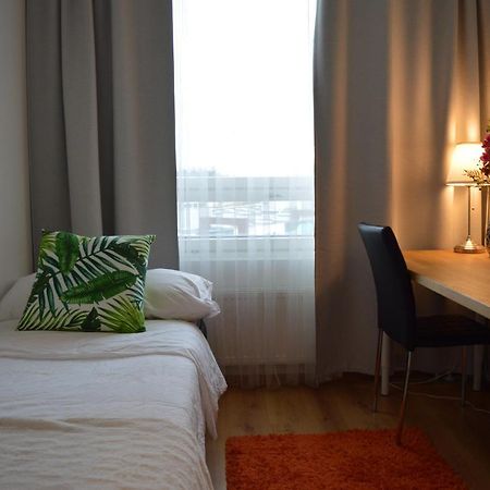Helsinki Airport Suites Vantaa Kültér fotó