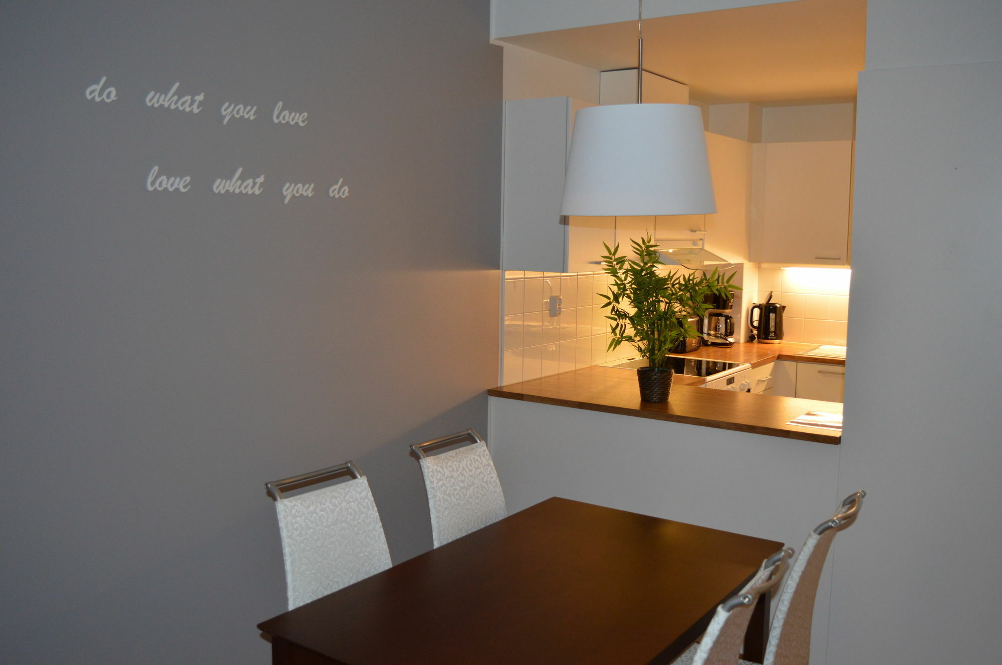 Helsinki Airport Suites Vantaa Kültér fotó
