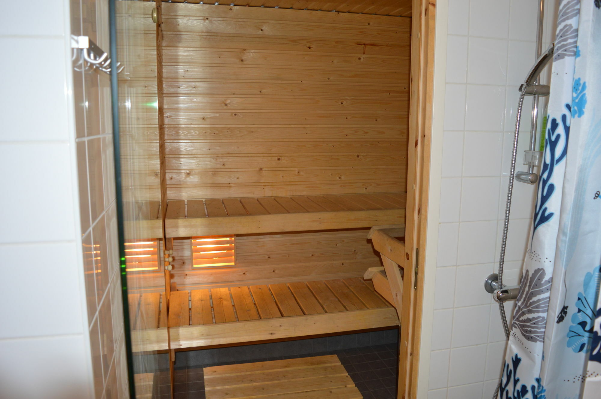 Helsinki Airport Suites Vantaa Kültér fotó