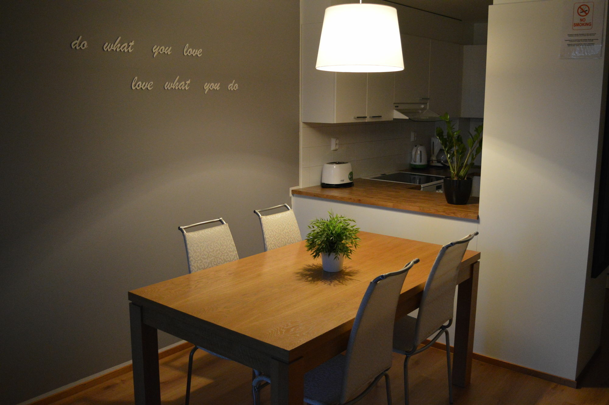 Helsinki Airport Suites Vantaa Kültér fotó